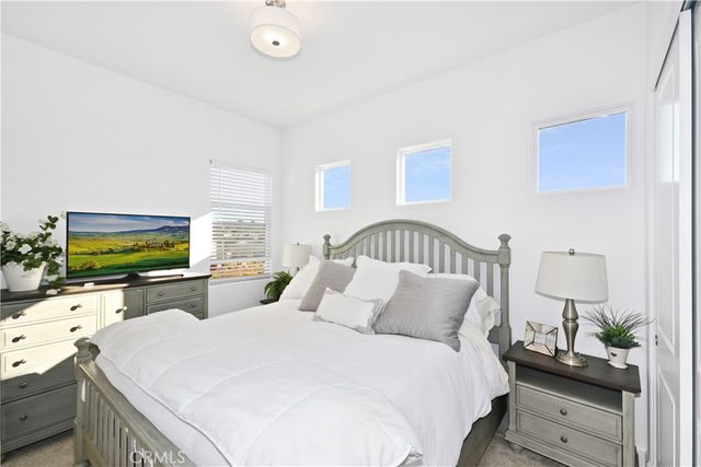 813 Skyview Lane, Santa Maria, CA 93455