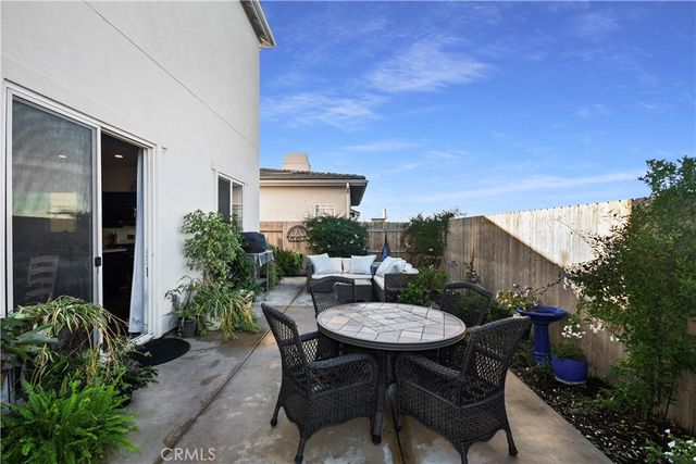 813 Skyview Lane, Santa Maria, CA 93455