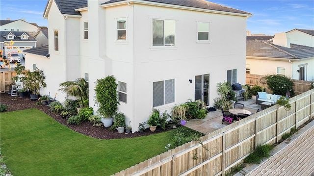 813 Skyview Lane, Santa Maria, CA 93455