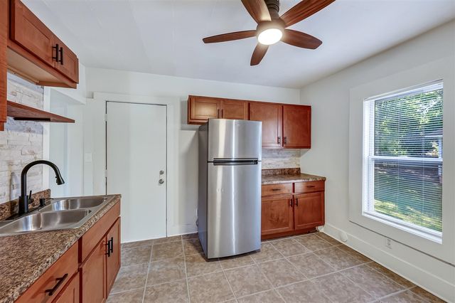 1688 Hoyt Street, Muskegon, MI 49442