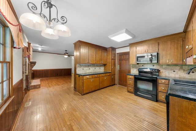1215 Anne Street, Henderson, NC 27536