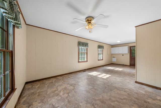 1215 Anne Street, Henderson, NC 27536