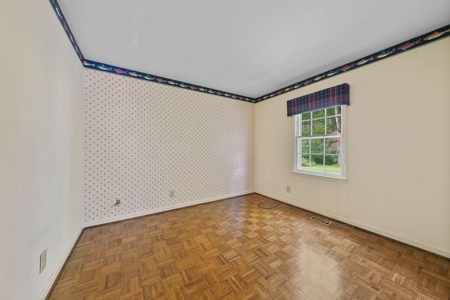 1215 Anne Street, Henderson, NC 27536