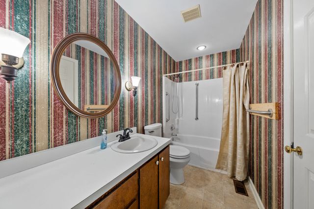 1215 Anne Street, Henderson, NC 27536