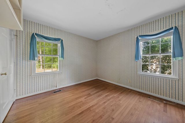 1215 Anne Street, Henderson, NC 27536