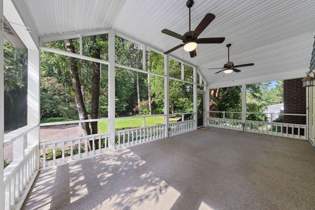 1215 Anne Street, Henderson, NC 27536