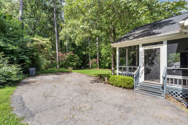 1215 Anne Street, Henderson, NC 27536