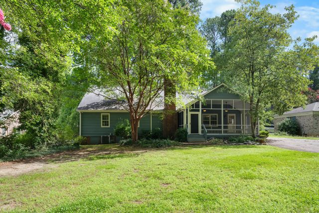 1215 Anne Street, Henderson, NC 27536