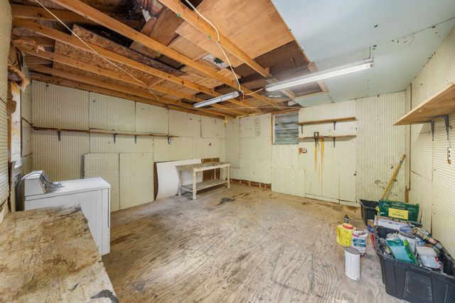 1215 Anne Street, Henderson, NC 27536