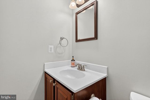 7590 ASPENPARK RD, Lorton, VA 22079