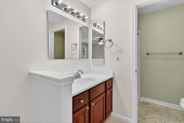 7590 ASPENPARK RD, Lorton, VA 22079