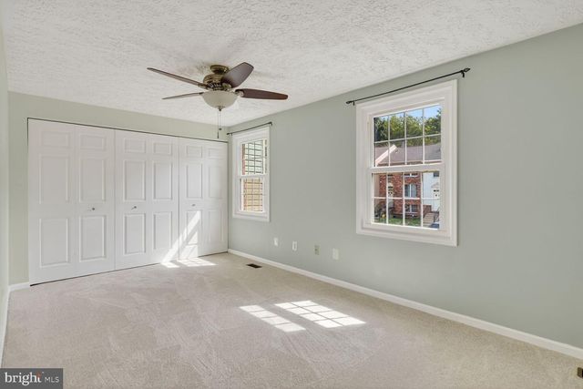 7590 ASPENPARK RD, Lorton, VA 22079