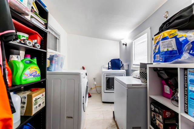 9658 Austin Avenue, Oak Lawn, IL 60453