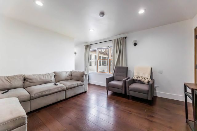 9658 Austin Avenue, Oak Lawn, IL 60453