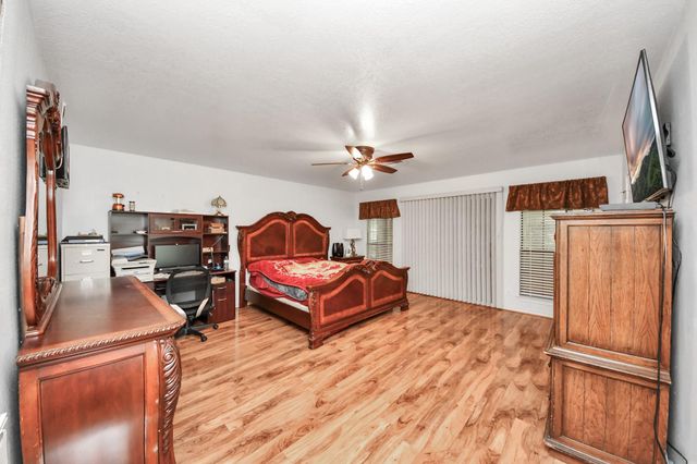 12746 Roy Road, Pearland, TX 77581