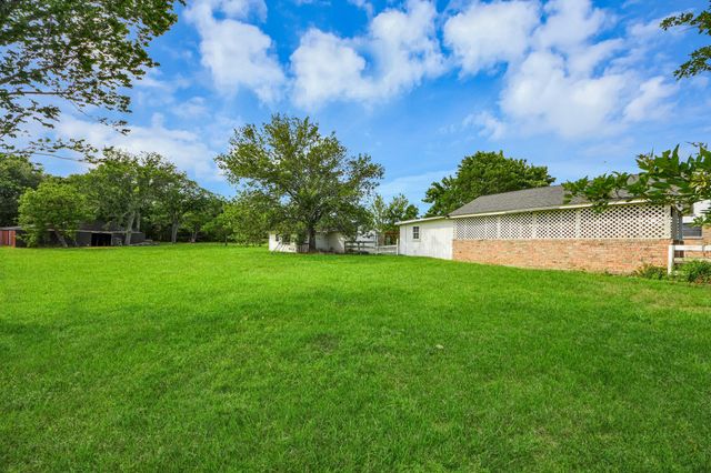 12746 Roy Road, Pearland, TX 77581