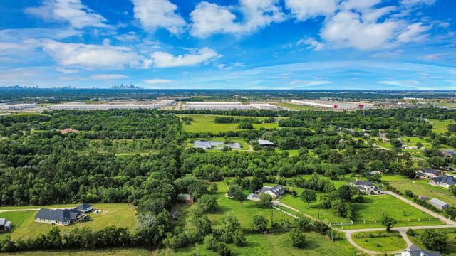 12746 Roy Road, Pearland, TX 77581