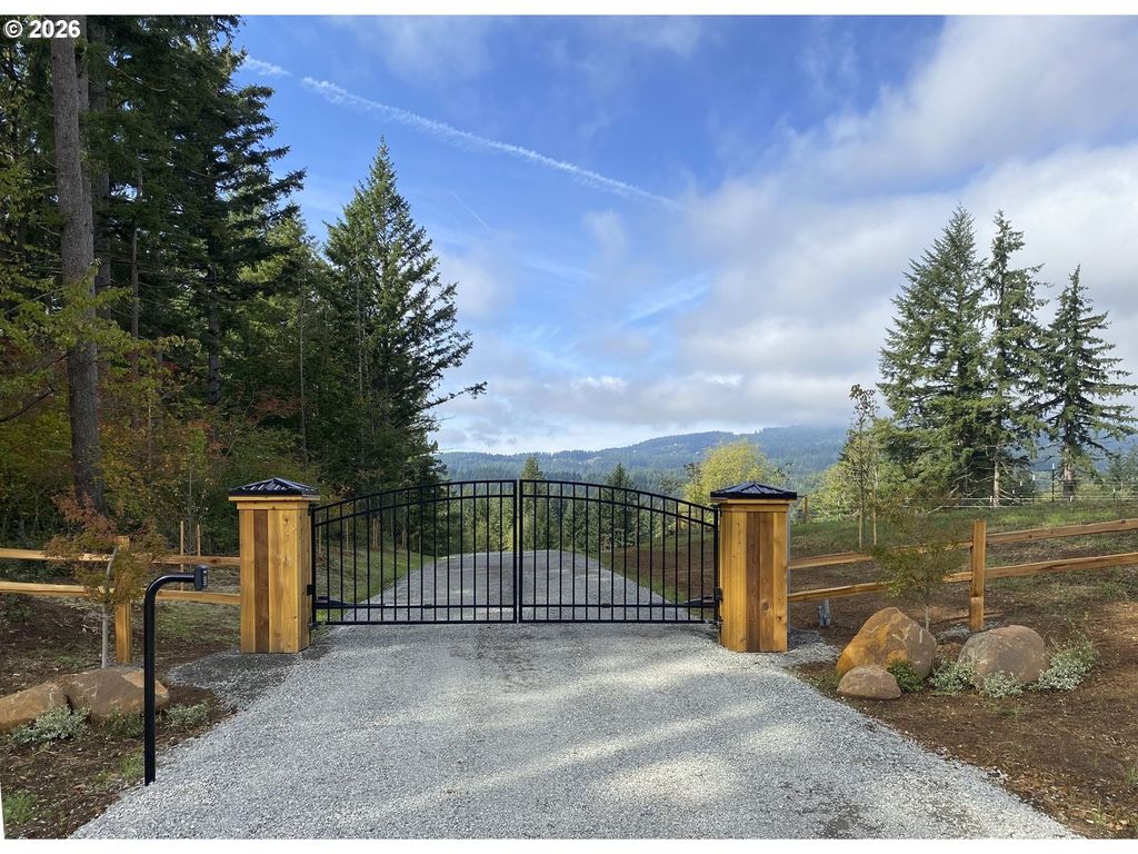 1910 Ne BROWN Rd, Washougal, WA 98671