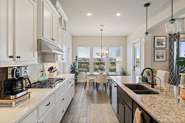 321 Bisset CT, Austin, TX 78738