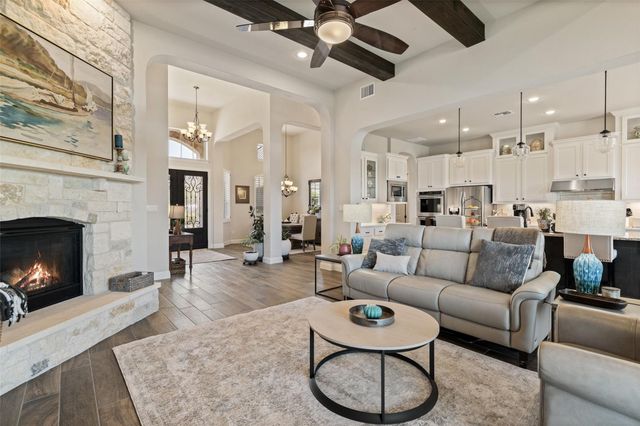 321 Bisset CT, Austin, TX 78738