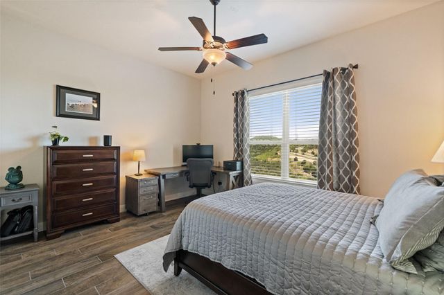 321 Bisset CT, Austin, TX 78738