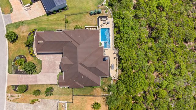 321 Bisset CT, Austin, TX 78738