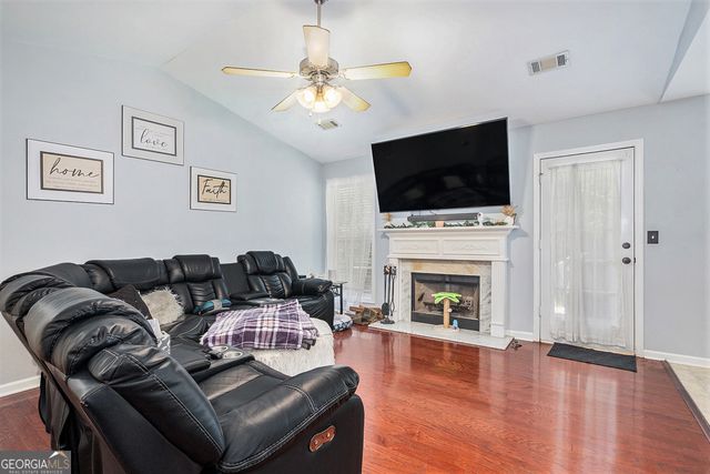 5312 Skyland Court, Lula, GA 30554