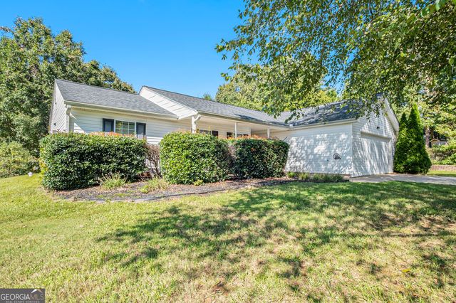 5312 Skyland Court, Lula, GA 30554