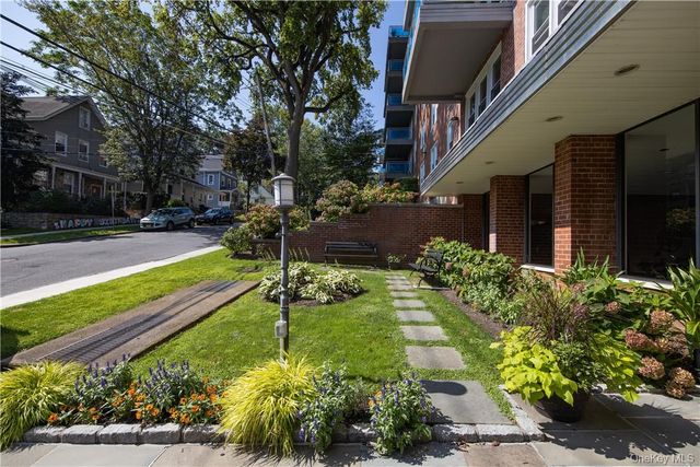 21 Fairview Avenue 724, Tuckahoe, NY 10707