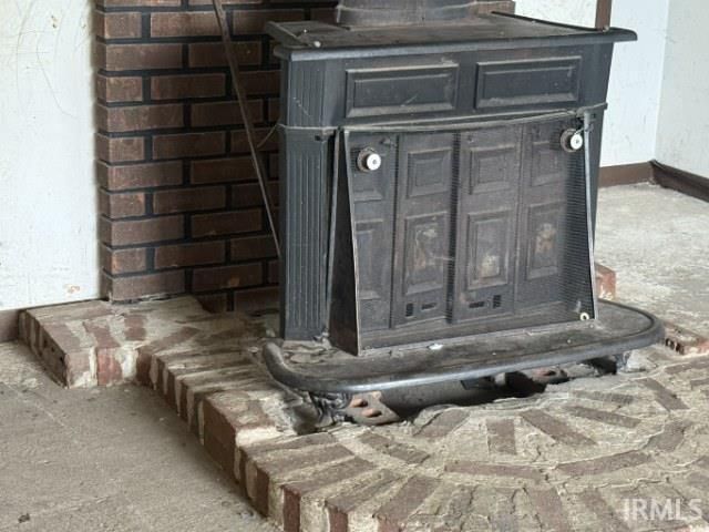 305 MADDOX Street, Otterbein, IN 47970