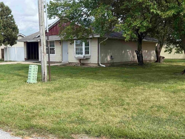 305 MADDOX Street, Otterbein, IN 47970