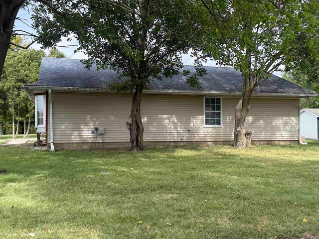 305 MADDOX Street, Otterbein, IN 47970