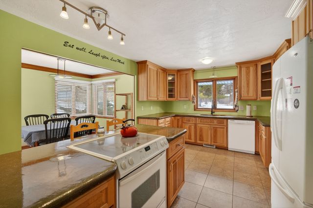 1626 Evergreen Avenue, Des Moines, IA 50320