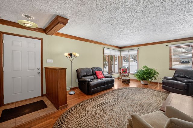 1626 Evergreen Avenue, Des Moines, IA 50320