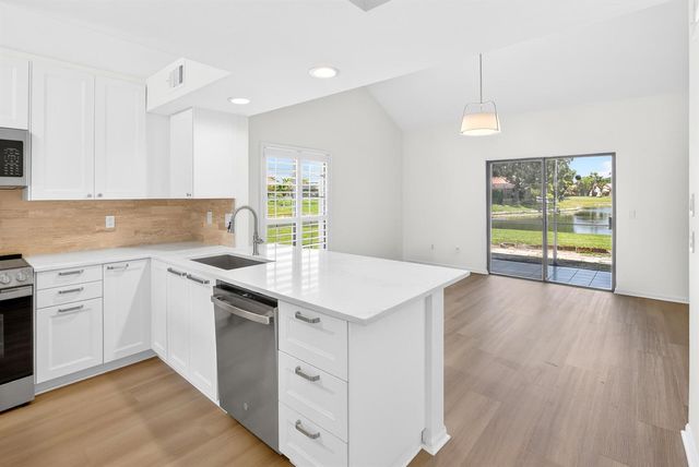 10321 Windswept Place, Boca Raton, FL 33498