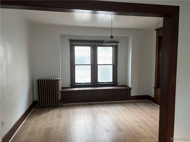 76 Mang Avenue, Tonawanda, NY 14217