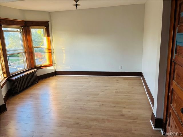 76 Mang Avenue, Tonawanda, NY 14217