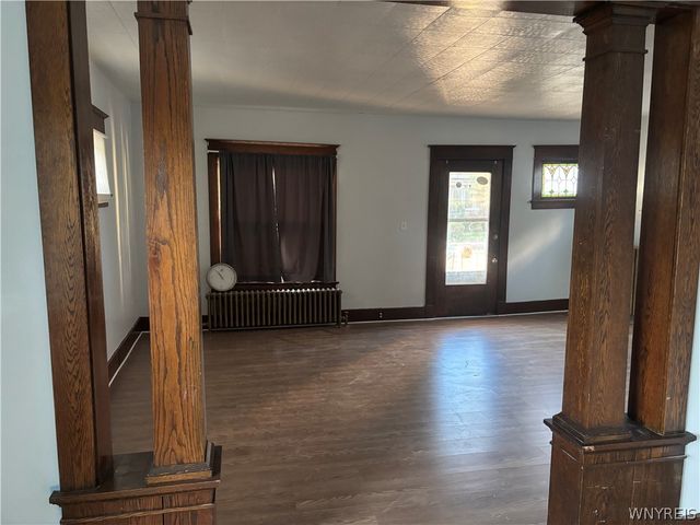 76 Mang Avenue, Tonawanda, NY 14217