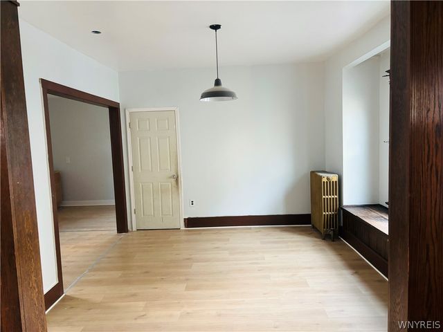 76 Mang Avenue, Tonawanda, NY 14217