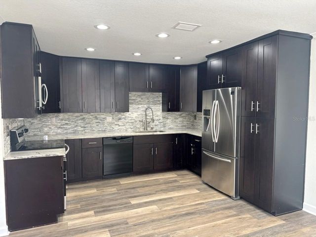 5520 20TH AVENUE S, Gulfport, FL 33707