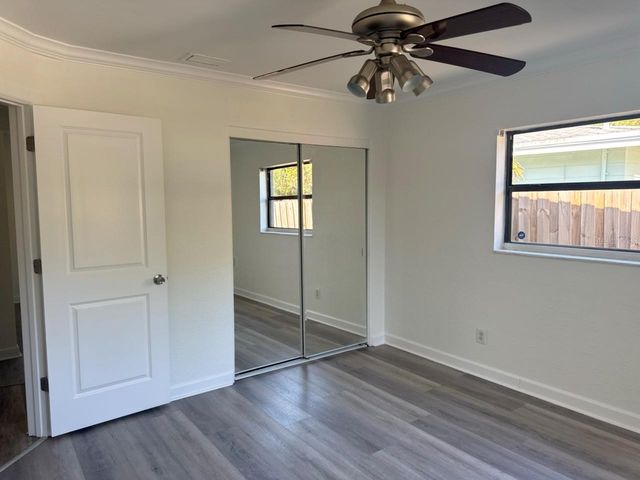 5520 20TH AVENUE S, Gulfport, FL 33707