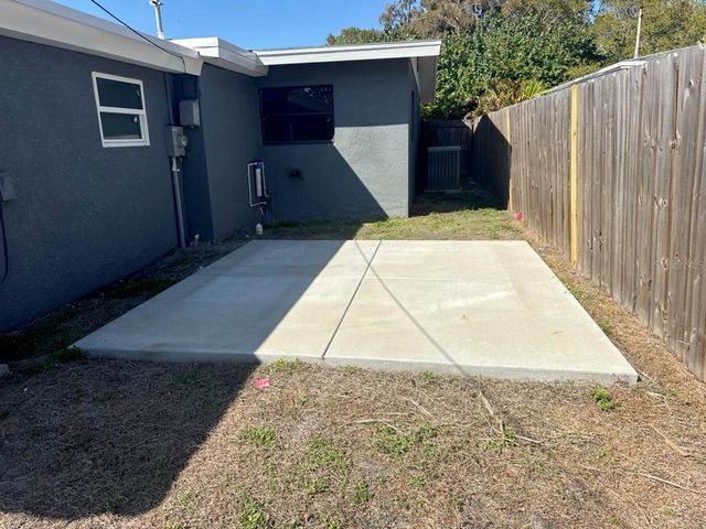 5520 20TH AVENUE S, Gulfport, FL 33707