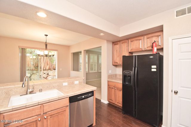 6602 Panther Creek Drive, Sparks, NV 89436