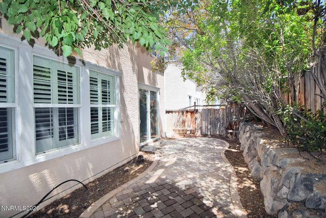 6602 Panther Creek Drive, Sparks, NV 89436