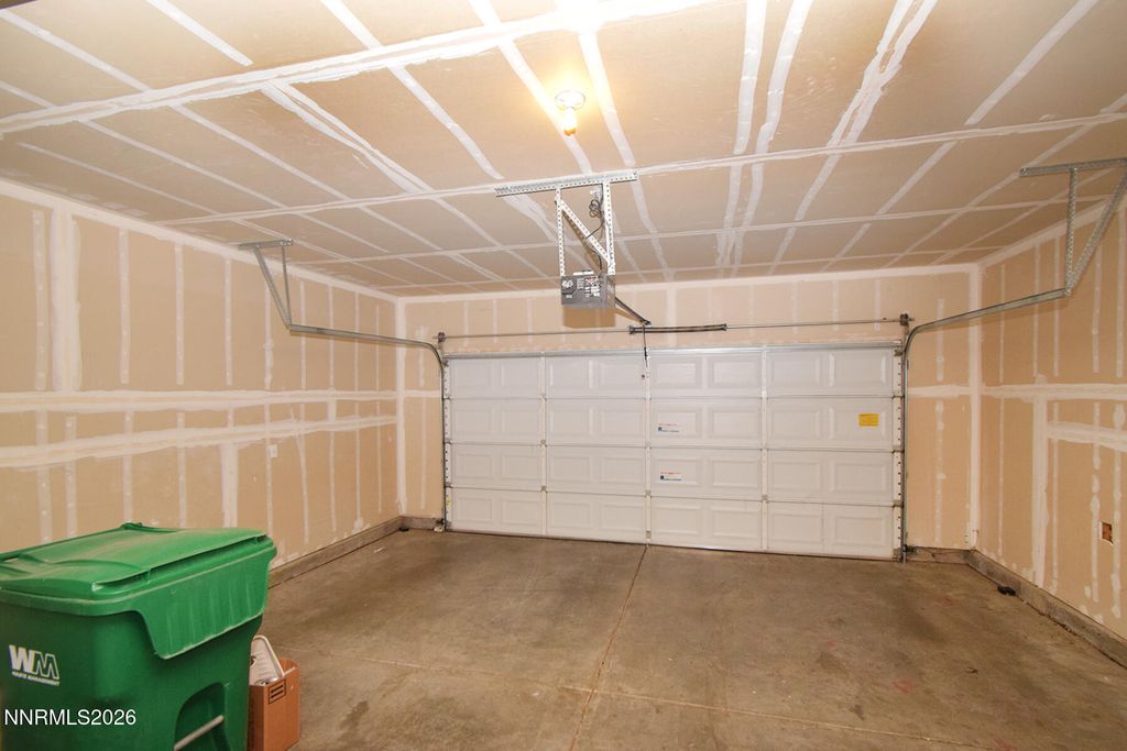 Image 16 of property listing at 6602 Panther Creek Drive, Sparks, NV 89436