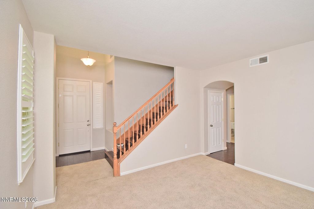 Image 5 of property listing at 6602 Panther Creek Drive, Sparks, NV 89436