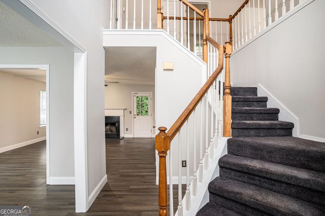 6092 Giles Court, Lithonia, GA 30058