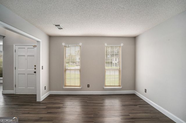 6092 Giles Court, Lithonia, GA 30058