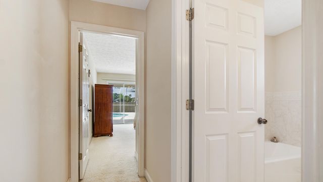 94 Hombre Circle, Panama City Beach, FL 32407