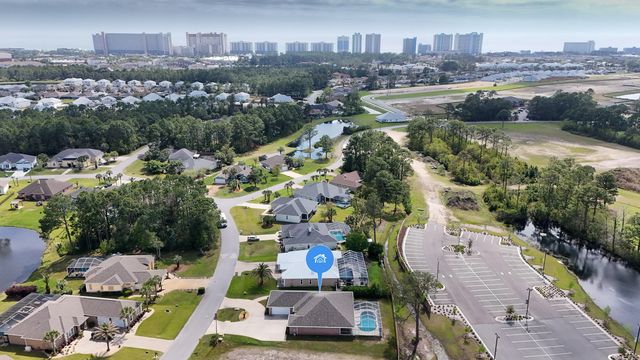 94 Hombre Circle, Panama City Beach, FL 32407